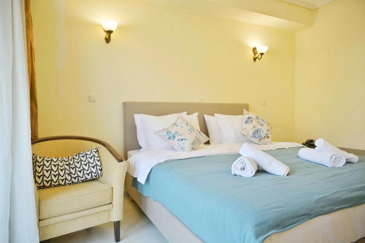 New Times Home & Hotels Near Metro Station Athens Center Екстер'єр фото